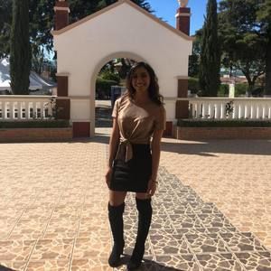 Meet your Posher, Karina